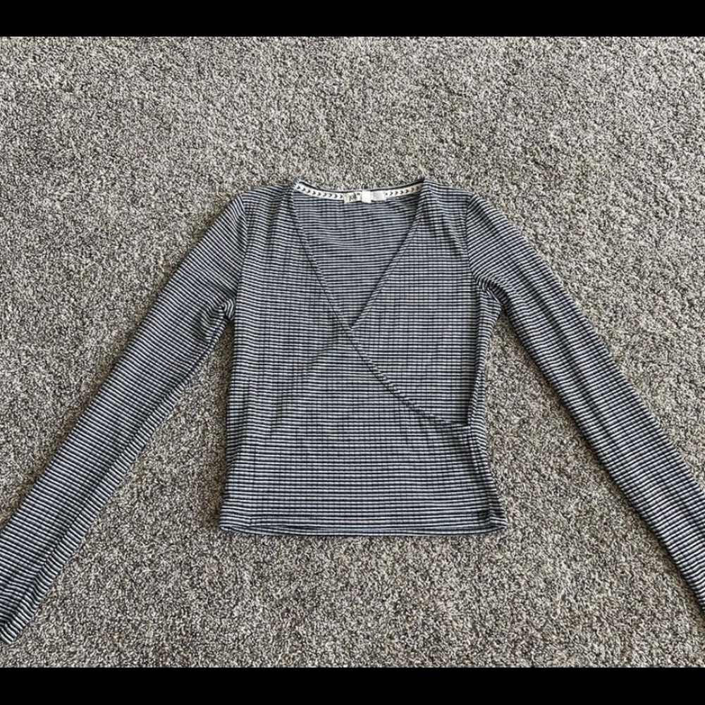 Striped long sleeve shirt